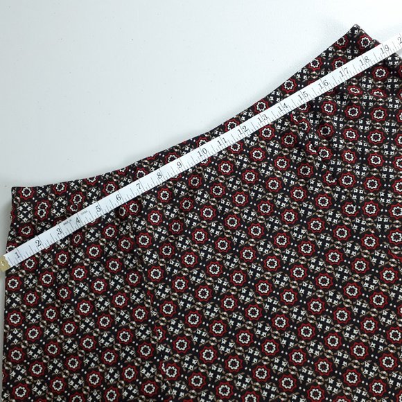 Sag Harbor Red Brown Floral Print Maxi Skirt - Picture 4 of 12